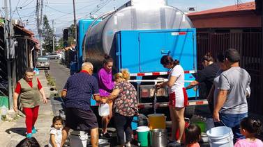 La otra cara del calor: Vecino de Coronado lleva cinco días sin agua