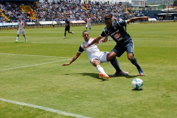 Hernández tuvo un gran debut el 19 de agosto en la jornada cinco en el que anotó el gol del Cartaginés en el empate a uno ante San Carlos. Foto: Cristina Solís.