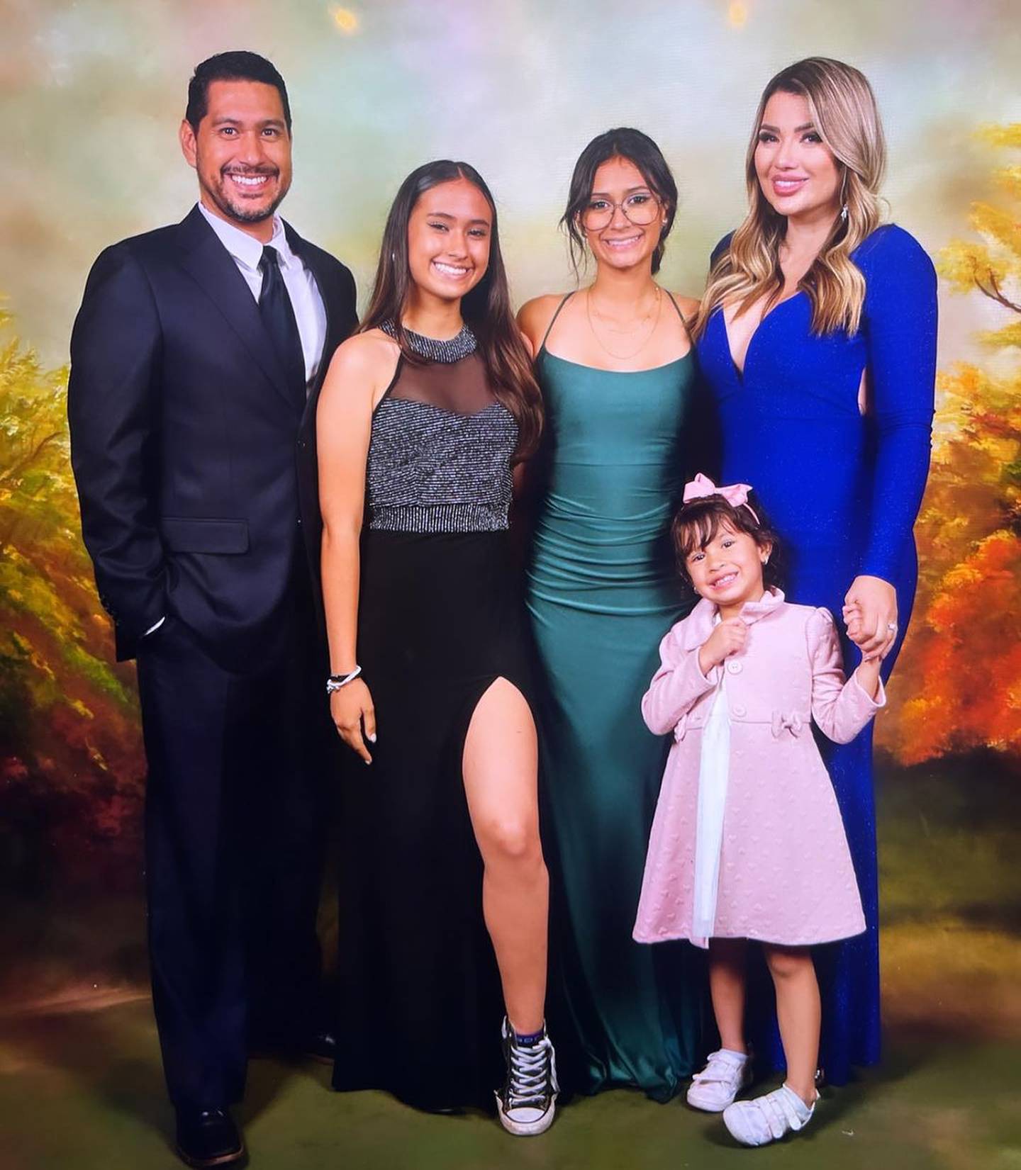 La periodista Melissa Durán  y su esposo Esteban Mora tienen tres hijas hermosas y recién se pasaron a vivir a su nuevo hogar.
