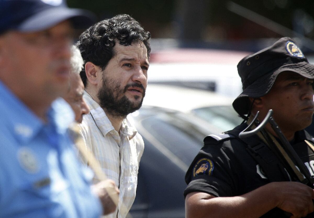 Abogado Asegura Que Henry Farinas Esta Libre Y Que Le Dio Anillo De Diamante A Magistrada La Teja