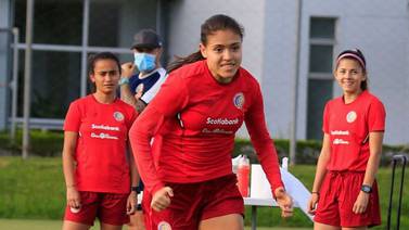 Alajueliteña de 17 años está a punto de hacer historia en el fútbol femenino