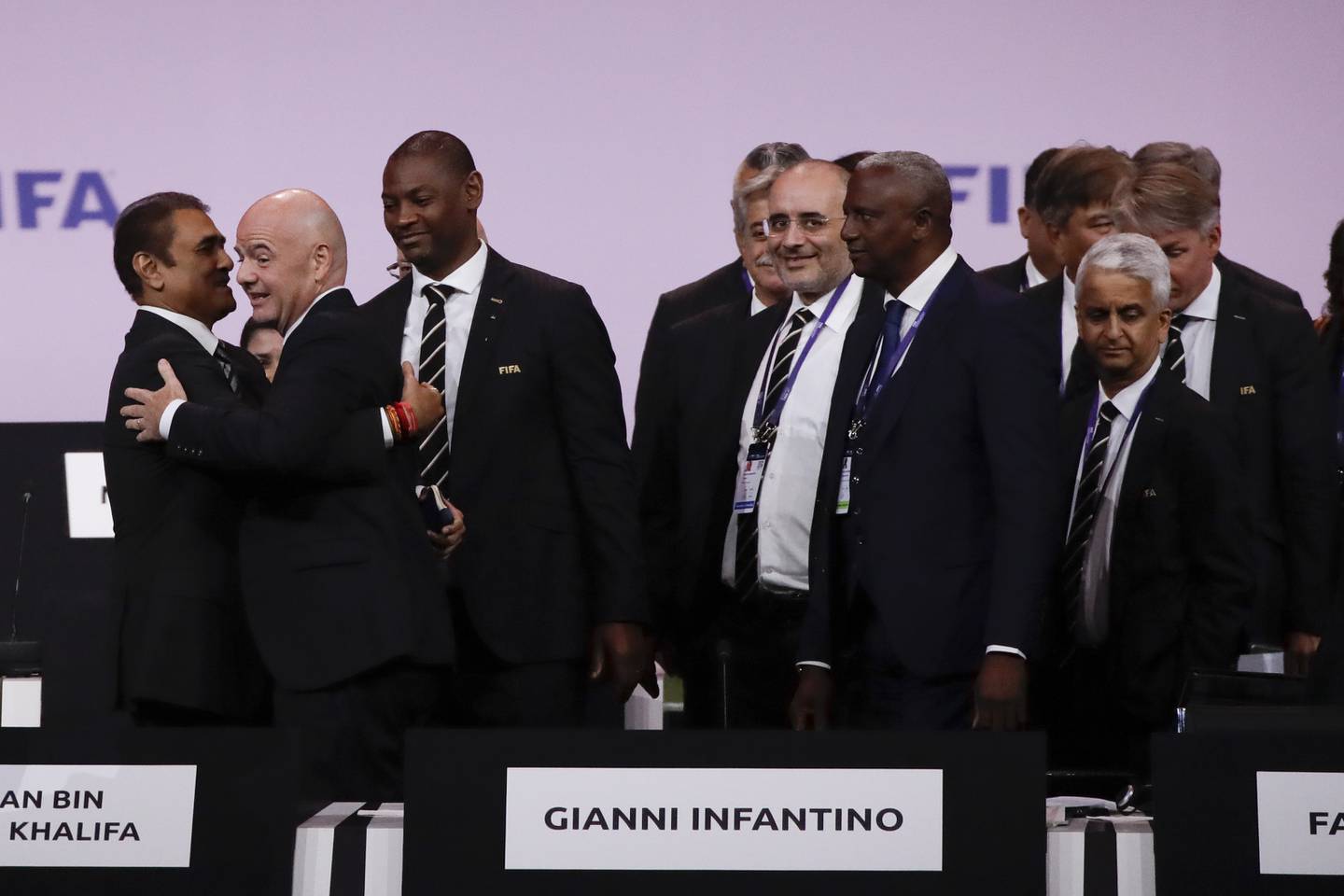 Infantino es reelegido por aclamación como presidente de la FIFA hasta el 2023