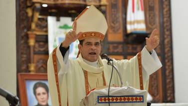 Obispo nicaragüense Rolando Álvarez recibió premio por su compromiso por la paz