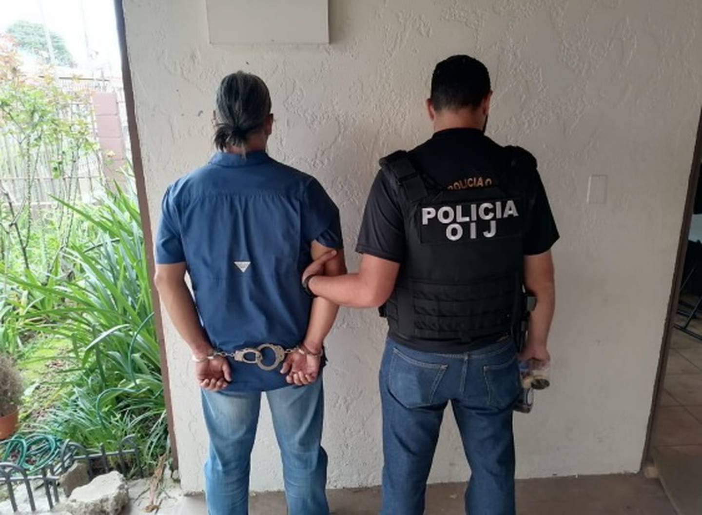 Mesén fue detenido tras un allanamiento a su casa en Desamparados. Foto OIJ.