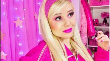 Fanática de Barbie gastó ¢128 millones para vivir exactamente como ella