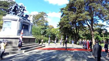 Actos cívicos del 15 de setiembre iniciaron frente al Monumento Nacional 