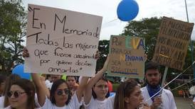 Marcha en Barva de Heredia y Yokasta mantienen viva la memoria de Eva Morera