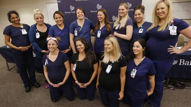 ¡Insólito! 16 enfermeras que están embarazadas al mismo tiempo