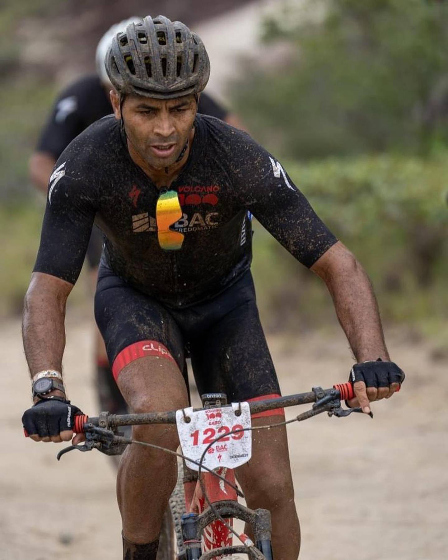 El pasado sábado 3 de setiembre, junto a otros 2.249 ciclistas, el exfutbolista Álvaro Saborío debutó en una competencia de ciclismo después del retiro, la Volcano 100, una competencia alrededor de volcán Rincón de la Vieja