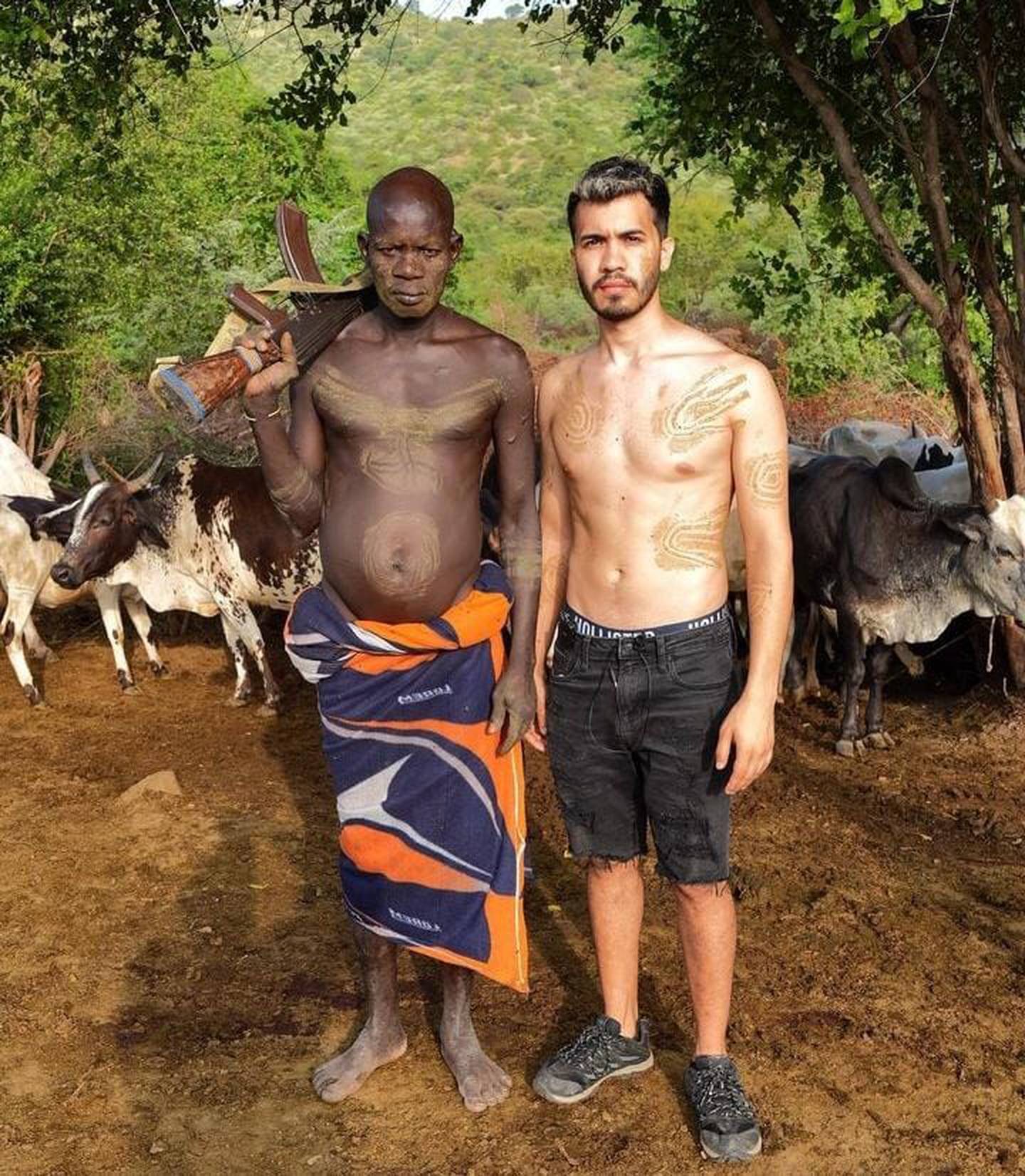 Araya Vlogs vivió una extraña experiencia en África