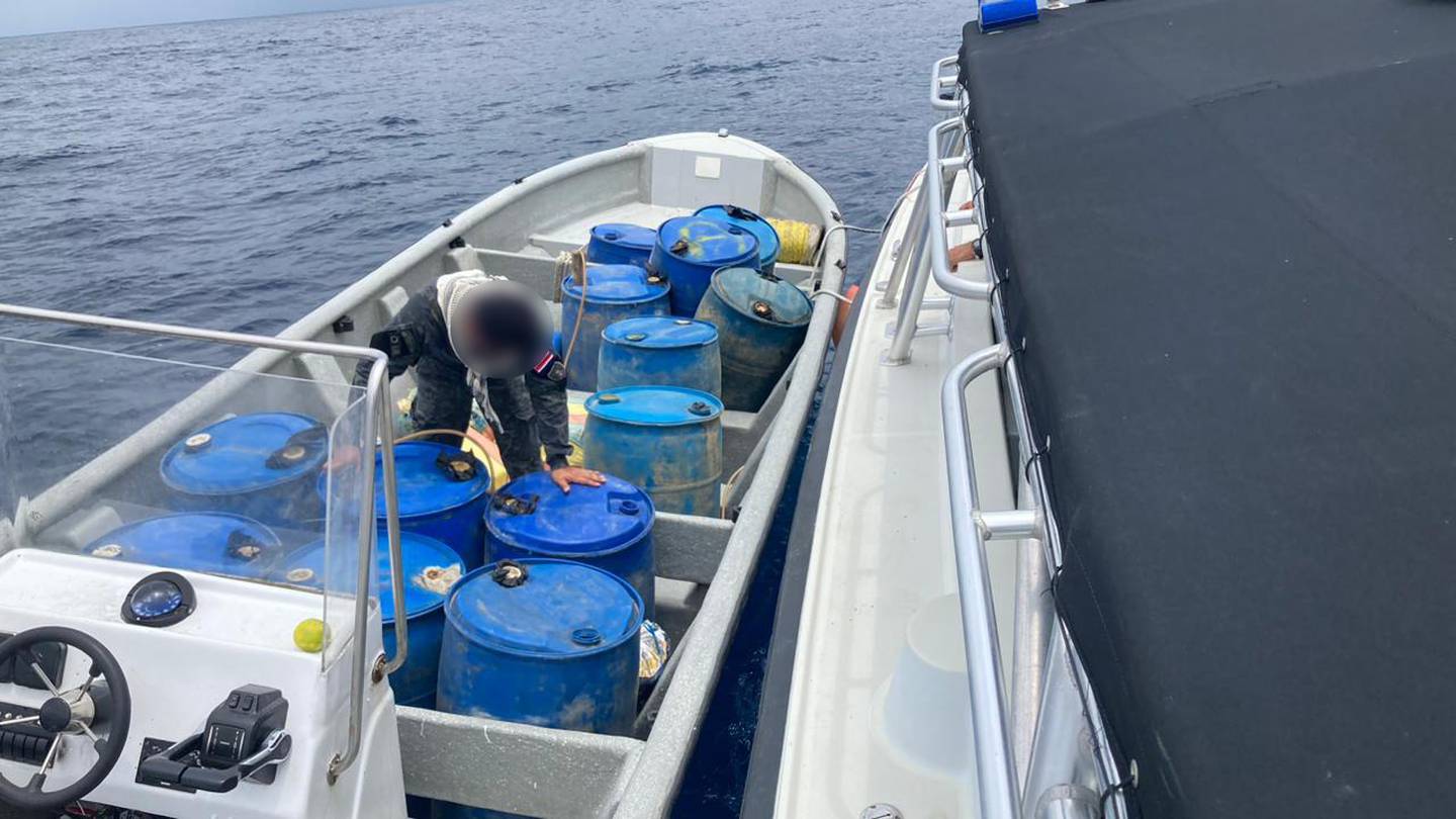 Las autoridades decomisaron otro cargamento de droga en aguas del Pacífico. Foto: MSP