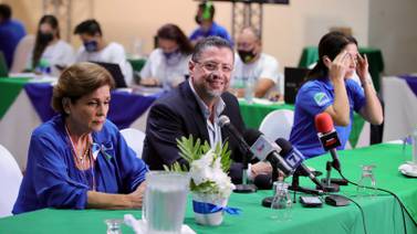 Rodrigo Chaves unirá a figuras de otros partidos para un eventual gobierno 