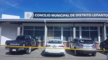 Allanan el Consejo Municipal de Distrito de Lepanto y casa del intendente por supuestos chanchullos 