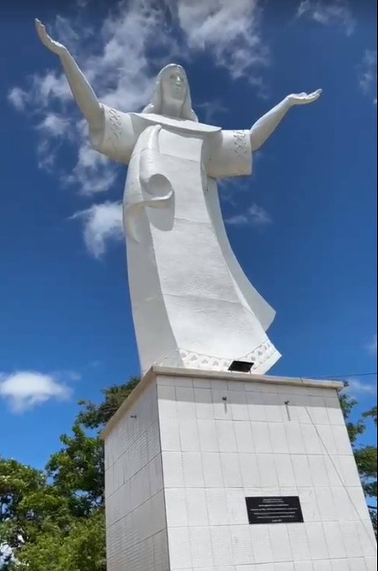El Cristo Redentor de la Gran Nicoya fue inaugurado y bendecido por la diócesis de Tilarán-Liberia el 24 de julio del 2023