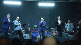 Cuatro artistazos le cantaron a La Negrita en un bello concierto