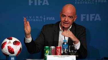 Presidente de la FIFA insiste en meter 16 equipos más para el Mundial de Catar 2022