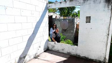 Miles de familias recuperan sus casas usurpadas por pandillas en El Salvador