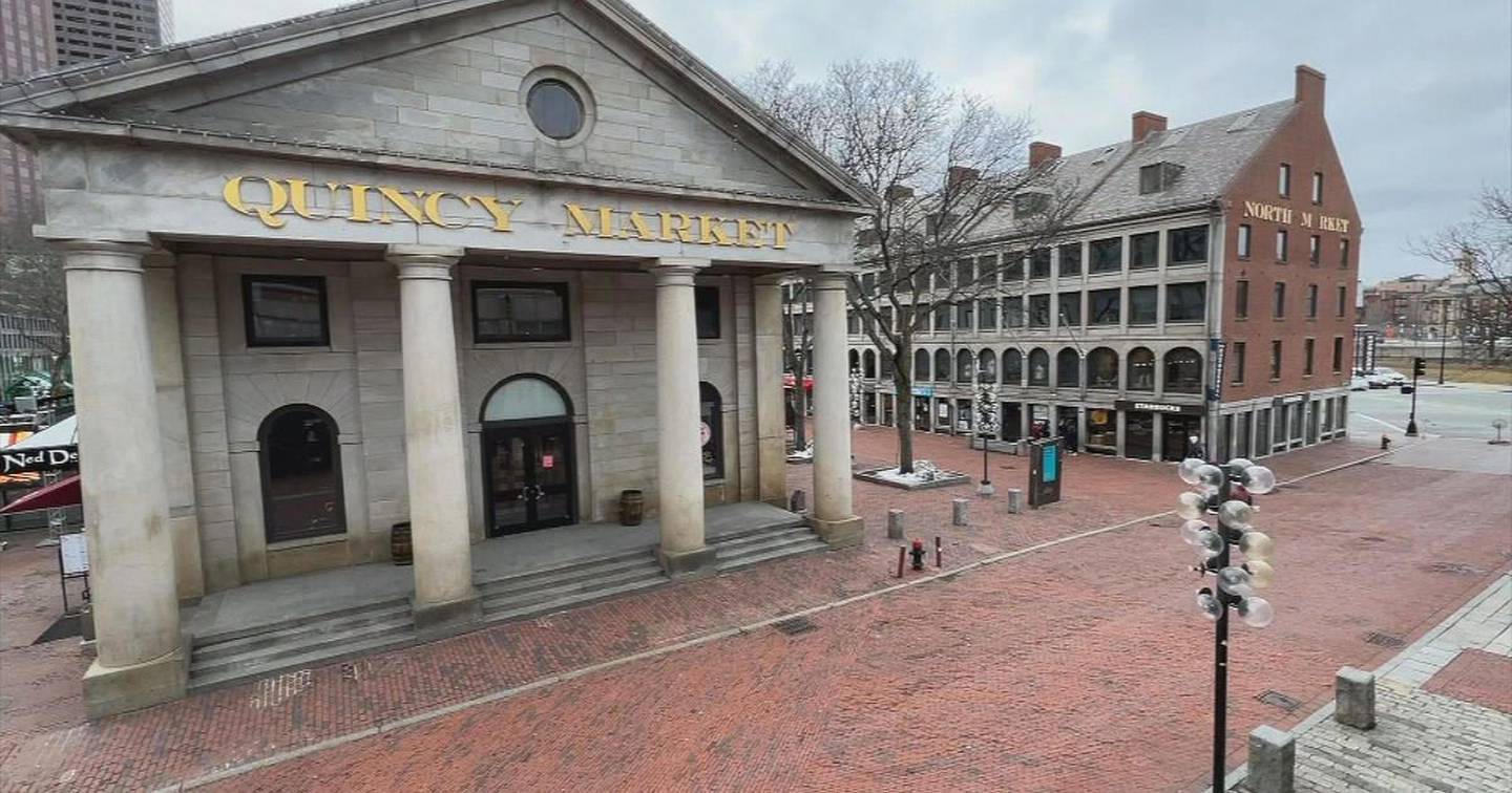 La ciudad de Boston se fundó el 7 de setiembre de 1630, o sea, tiene justo 393 años, está a 7 años de cumplir los 4 siglos de fundada