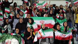 La FIFA presiona a Irán para que las mujeres puedan acceder a los estadios