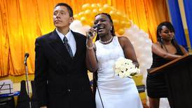 ‘La Mop que promete’ aclara que se casó hace más de 10 años, debido a confusión en redes sociales