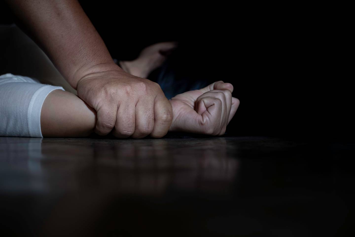 Mujer agredida. Foto Shutterstock