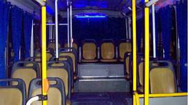 Video: Fantasma le pidió parada a chofer de bus en medio de la noche