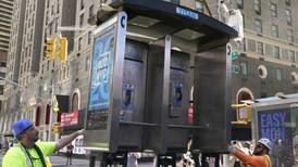 Fin de una época: Nueva York desconecta su última cabina telefónica pública