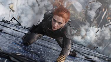 Actriz Scarlett Johansson y Disney resuelven pleito por dinero de la cinta “Viuda Negra”