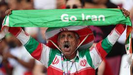 Los 11 jugadores iraníes se negaron a cantar el himno de su país