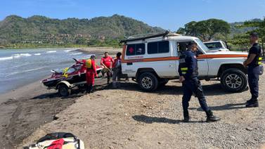 Mujer casi muere ahogada y fue trasladada grave al hospital 