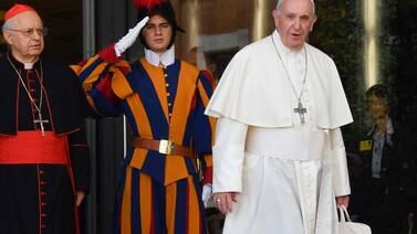 El papa Francisco se queda sin el jefe de la policía vaticana