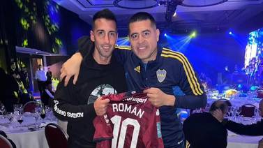La historia detrás de la camisa que Mariano Torres le regaló a Juan Román Riquelme