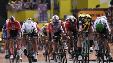 Andrey Amador y Movistar Team salen bien librados de la primera etapa del Tour de Francia