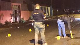 Pistoleros asesinan a muchacho de varios balazos en la cabeza y el pecho 