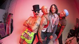 Captan a los Red Hot Chili Peppers en San José, listos para celebrar Halloween con los ticos 
