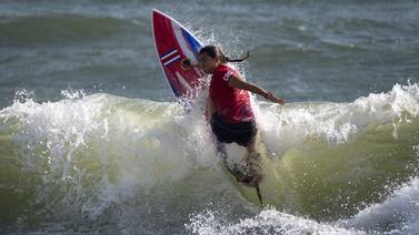 Brisa Hennesy se va de Tokio 2020 como la sexta mejor surfista del mundo