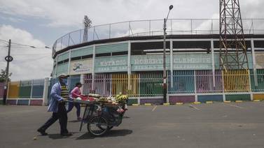 Beisbolistas nicaragüenses con COVID-19 son obligados a jugar