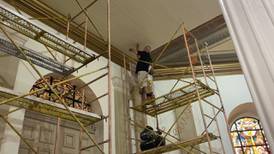 Restauración del cielorraso del santuario del Santo Cristo de Esquipulas ya inició