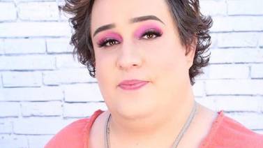Transgénero denuncia a estéticas por no hacerle el depilado brasileño
