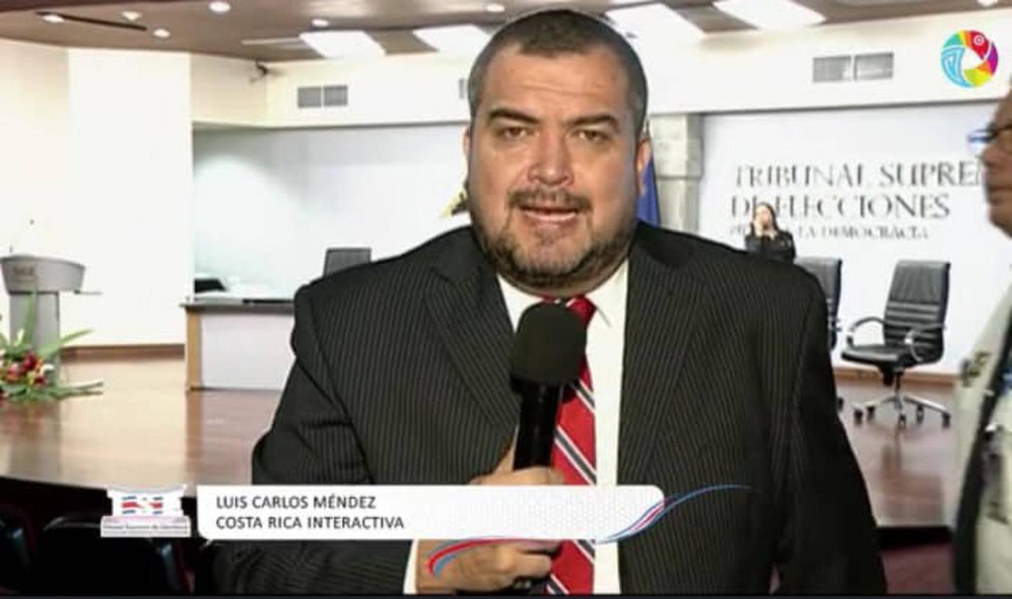 Polémica tras nombramiento del periodista Luis Carlos Méndez como nuevo director de Noticias Trece de SINART.