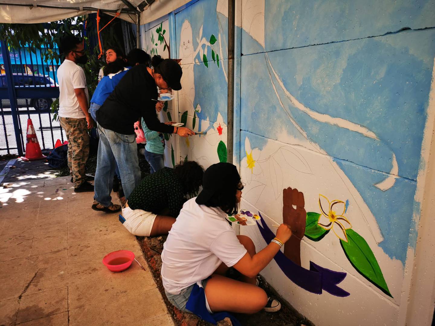 La Fundación Arias para la Paz y el Progreso Humano realizó la actividad “Cultura de paz”, la cual contó con varias expresiones artísticas de pintura, canto y baile nicaragüense como protesta contra la dictadura de Daniel Ortega
