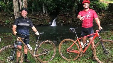 Bismarck Méndez y Yiyo Alfaro ayudan al turismo local gracias a su “tour cletero” 