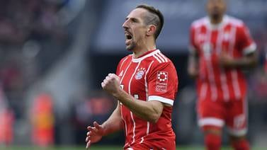 Bayern Múnich sanciona a Ribery por insultar fanáticos en redes sociales