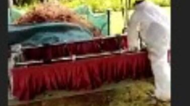 Excombatiente vio por Zoom el funeral de su papá que murió por COVID-19 en Guatemala