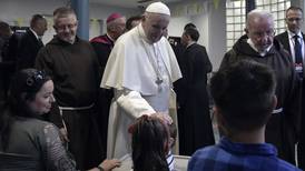 Papa reconoce fracaso de la Iglesia católica para hacer frente a abusos de menores