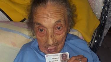 Señora de 99 años a quien le negaron cita por cédula vencida podía seguir usando el documento