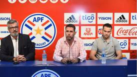 Suspenden con treinta, veinte y cinco juegos a árbitros que metieron las patas en torneo paraguayo