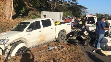 Hombre muere en triple choque en Esterillos de Puntarenas