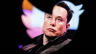 Elon Musk califica de “llorón” a famoso cantante por dejar Twitter