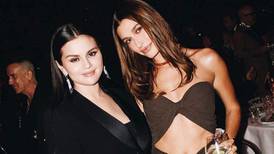 Selena Gomez y Hailey Bieber posaron juntas y explotaron las redes sociales